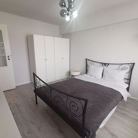 Apartament Carla Apartment Deva Luaran gambar